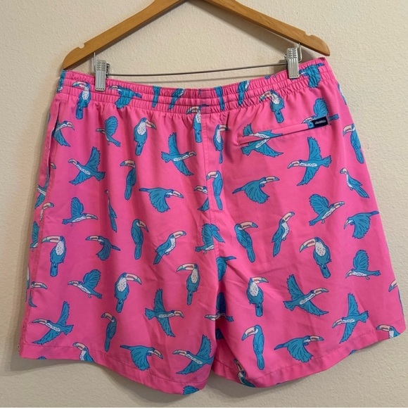 Chubbies Men's Classic Swim Trunks The Toucan Do Its Boardshorts 2XL - Picture 4 of 6
